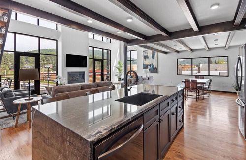Hill City Apartamento | Presidential Luxury Loft 2 Downtown Main