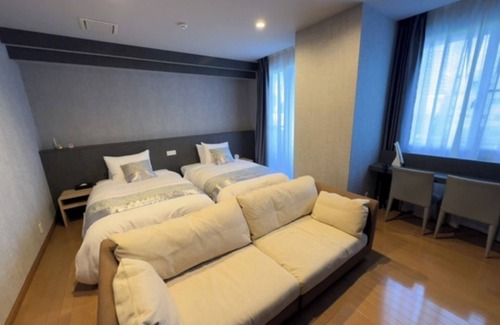 Kita Ward Hotel | Presidential Suite 401 / Okayama Okayama