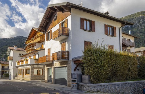 Castione della Presolana Apartamento | [Presolana Home] with a view. Self Check-in