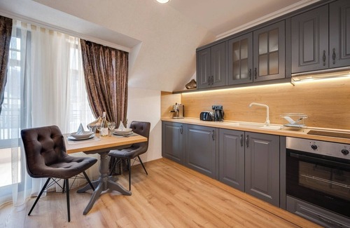 Varna City Centre Apartamento | Prestige Central Atelier 8