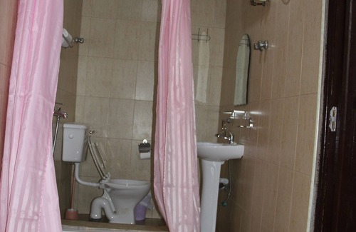 Nungua Hotel | Prestige Hotel