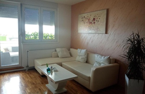 Nova Pazova Apartamento | Prestige