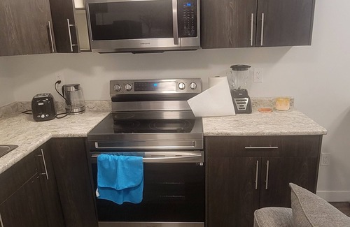 Saskatoon Casa | Prestige Suite-beautifully finished 2 bedroom home