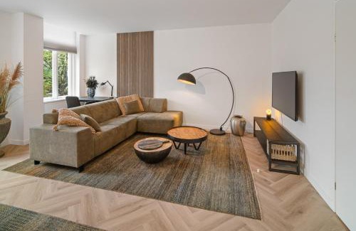 Centrum Apartamento | Prestige Xl Full-home Near City Center And Park