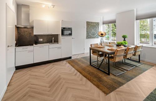 Centrum Apartamento | Prestige Xl Full-home Near City Center And Park