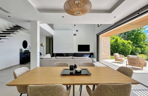 Eguilles Casa | Prestigious city with view
