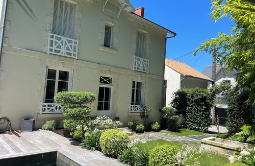 La Rochelle Casa | Prestigious house on the edge of the city center park