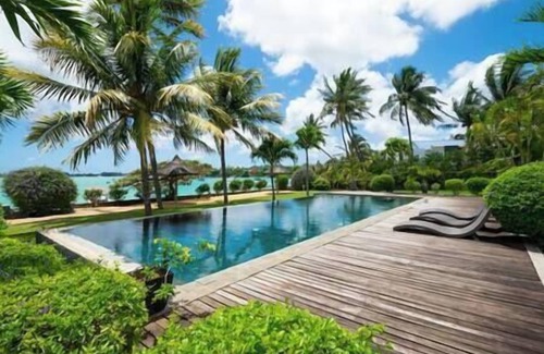 Pointe aux Canonniers Casa | Prestigious villa beach front 3