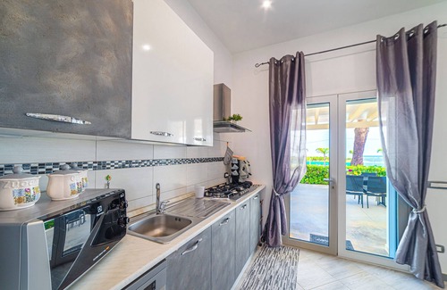 Menfi Villa | Prestigiosa villa, piscina,6 km de la playa de bandera azul, estilo mediterráneo