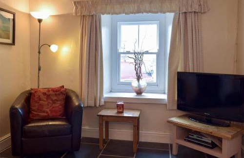 Trefin Casa | Preswylfa
