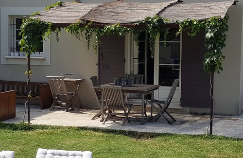 Pernes-les-Fontaines Villa | Bonita y reciente villa de una planta en el campo en Provenza