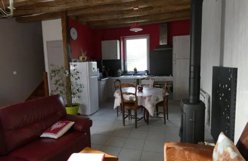 Buzancais Chalet De Esquí | Pretty holiday home "Gîte des Ecureuils"