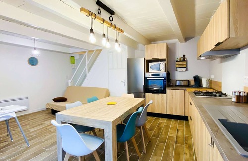 La Couarde-sur-Mer Casa | Pretty house with courtyard in the village center