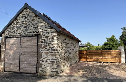 Rignac Casa | Pretty little barn in the countryside
