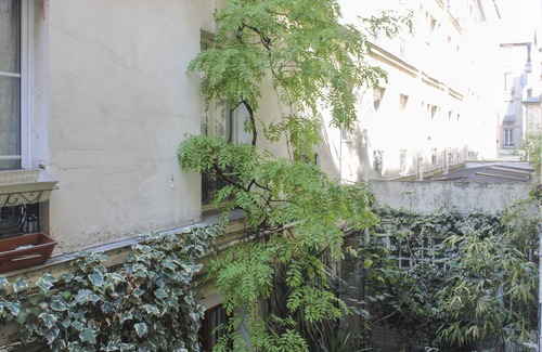 Quartier Saint-Ambroise Apartamento | Pretty love nest close to Père-Lachaise