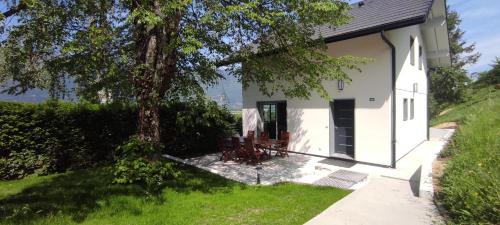 Voglans Casa | Pretty new and comfortable house between towns and lakes