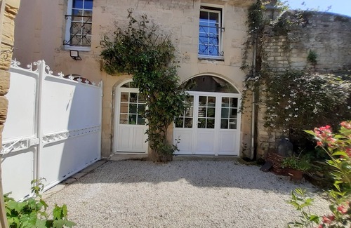 Creully Casa | Pretty old house between land and sea