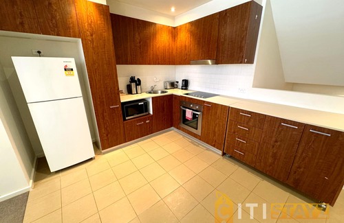 City West Apartamento | Pretty Penthouse - Close to ANU