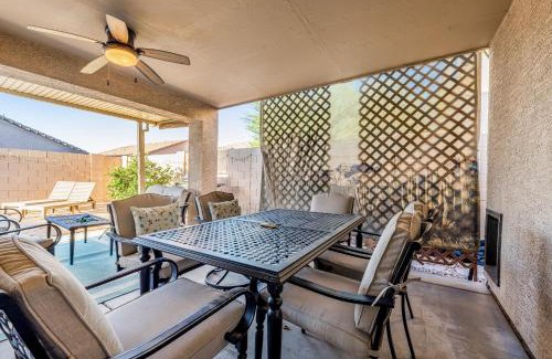 Suncliff Casa | Pretty Peoria Place