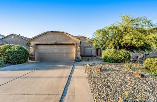 Suncliff Casa | Pretty Peoria Place