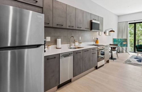 Flagler Village Apartamento | Pretty Rola #304 Brand New Apartment w King Bed-Central Location!