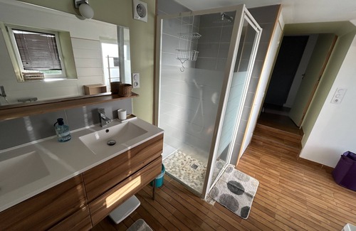 Pordic Casa | Pretty stone family house - Pordic - parking, towels and beddings provided