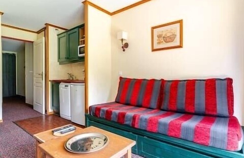 La Salle-les-Alpes Apartamento | Pretty T2 for 4 people. Beautiful view. La Salle les Alpes. Residence L'Alpaga