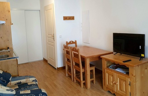 Faverges-Seythenex Apartamento | PRETTY T2 WITH SWIMMING POOLS IN HOLIDAY RESIDENCE