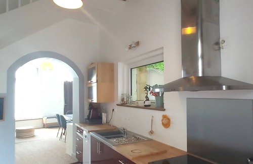 Chinon Casa | Pretty town house in the heart of Chinon + garden