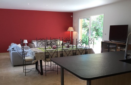 Mouries Villa | Bonita villa provenzal en el corazón del pueblo de Mouriès en los Alpilles