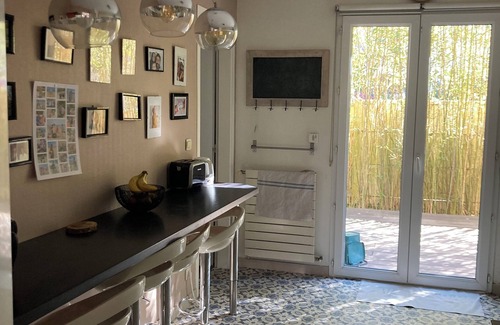 Bruges Casa | PRETTY VILLA WITH POOL, 3 BEDROOMS, 3 BATHROOMS? 2 WC. 30 MN FROM BORDEAUX CENTER.
