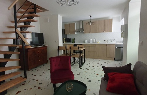 Lauris Casa | Pretty village house