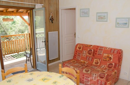 Promilhanes Cabaña | Pretty wooden houses, large swimming pool, rest assured