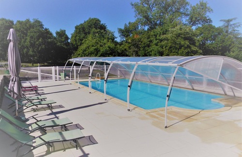 Promilhanes Chalet De Esquí | Pretty wooden house for 4, large pool "Chêne"