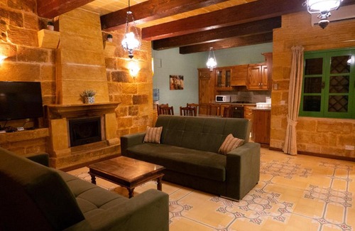 San Lawrenz Casa | Prickly Pear Holiday Home No. 3