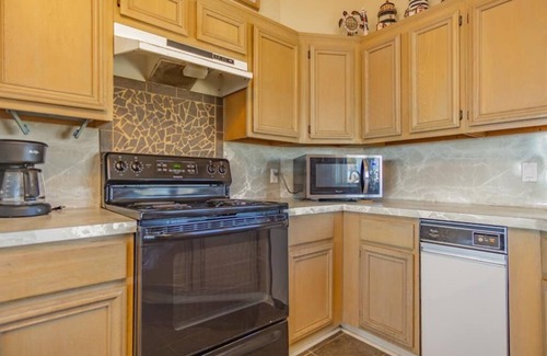 Galveston Casa | Prime Beachfront Home..Close to All Galveston Has to Offer!!