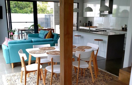 Burleigh Heads Villa | Prime Breach Holiday Villa con piscina.