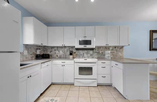 Open Sands Condominio | Prime Location and New! Right Across the Beach!