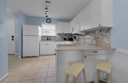 Open Sands Condominio | Prime Location and New! Right Across the Beach!