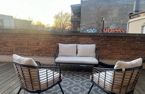 Wicker Park Apartamento | Prime Location! 3-bedroom apartment, plus OFFICE Den in vibrant Wicker Park