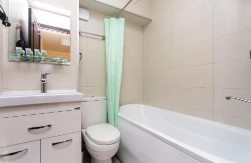 Avlabari Apartamento | Prime location Apartment with Three Bedroom