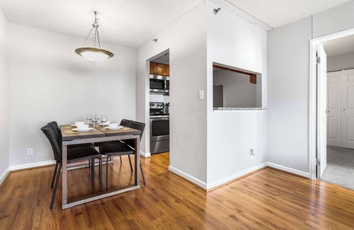 Arlington Apartamento | Prime Location for Business Stay