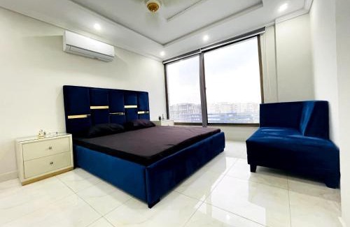 Bahria Town Apartamento | Prime Location - Cheap Rent - Eiffel Garden