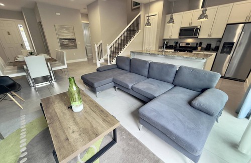 West Kissimmee Casa | Prime location! Cozy home just minutes from Disney.
