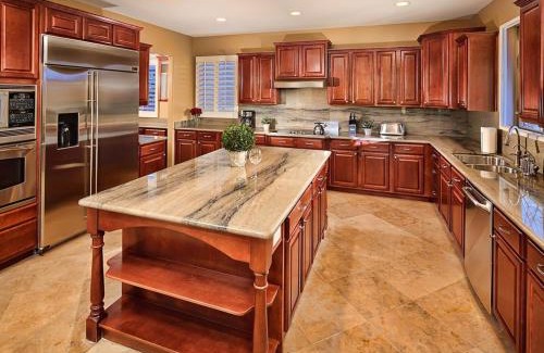 Sonoran Foothills Casa | Prime Location, Heated Pool, Hot Tub, Fire Pit, Bbq, More