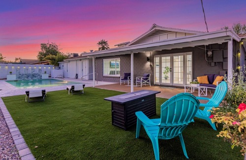 Scottsdale Estates Ten Casa | Prime Location! Modern & New! Swim, Play& Relax!