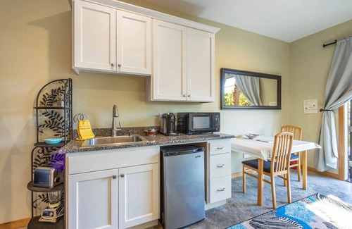 Hood River Apartamento | ¡Escápese de la gran ciudad, estacione su automóvil, camine y ande en bicicleta por todas partes!