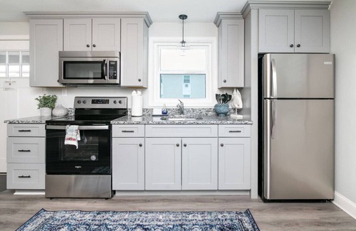 North Ocean City Apartamento | Prime location w/ Amazing Street View & on Beach