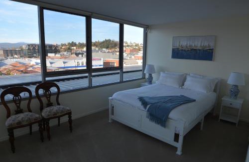 Launceston CBD Apartamento | Prime Luxury Penthouse Living