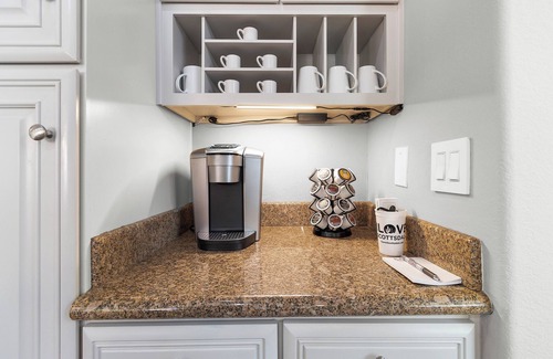 Paradise Park Vista Casa | Prime North Scottsdale | Hike, Golf & Lounge by the Pool | Pet Friendly